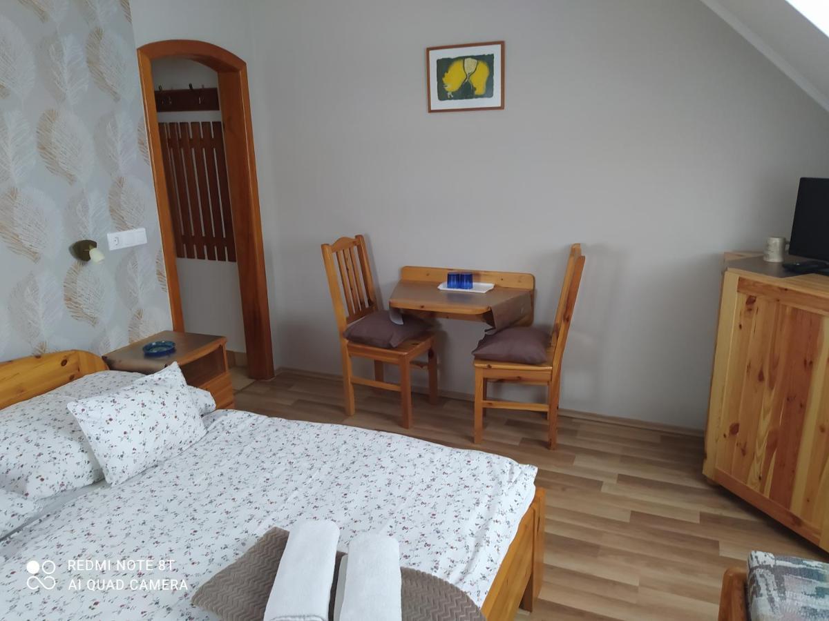 Forras-G Vendeghaz Apartment Bük Екстериор снимка