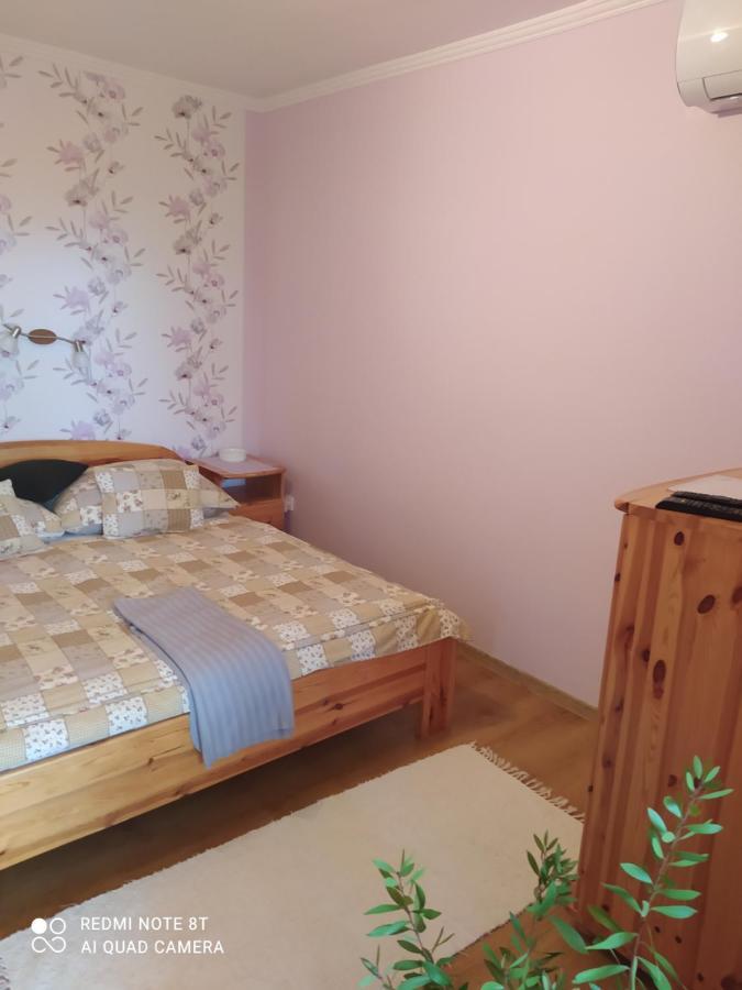 Forras-G Vendeghaz Apartment Bük Екстериор снимка