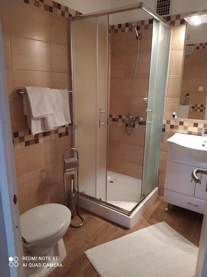 Forras-G Vendeghaz Apartment Bük Екстериор снимка