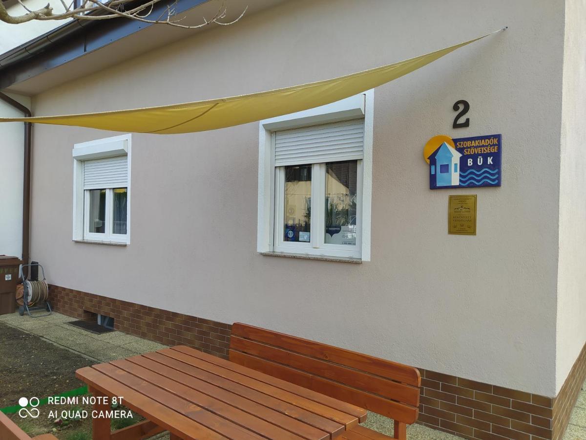 Forras-G Vendeghaz Apartment Bük Екстериор снимка