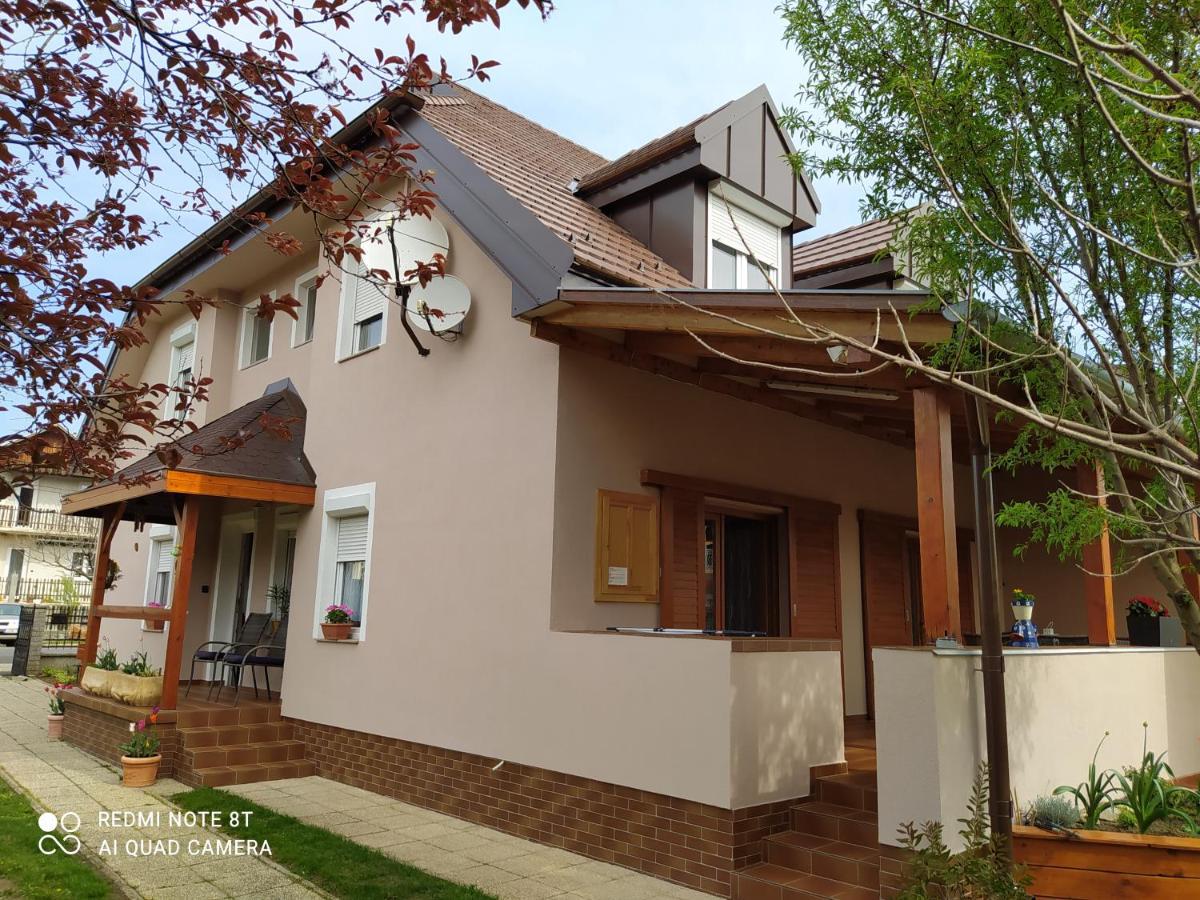 Forras-G Vendeghaz Apartment Bük Екстериор снимка